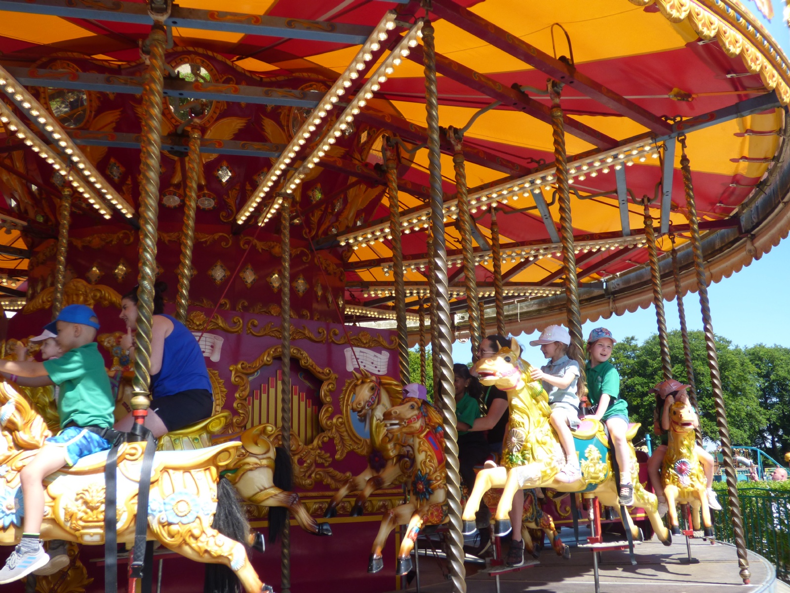 Wembrook Primary School - Wicksteed Park 2019